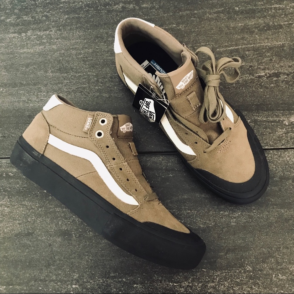 NEW Vans Gilbert Crockett Ivy Green Blk Sneakers - Picture 1 of 5
